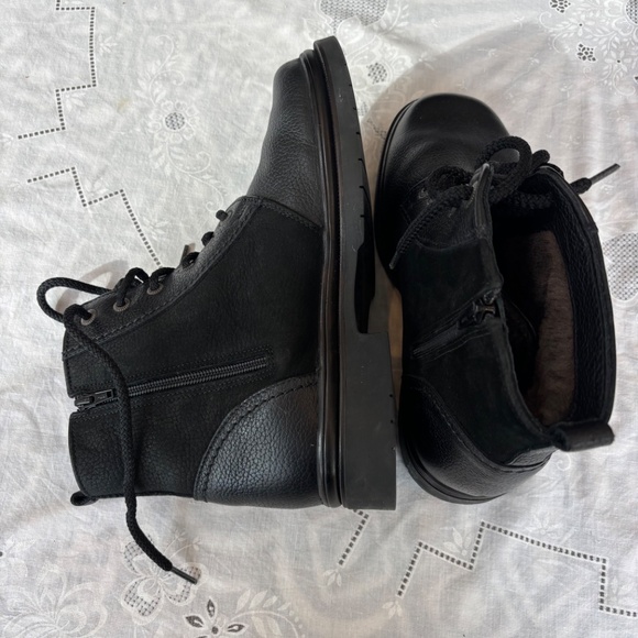 NWOT Pajar mens size 8.5 pebbled Black Leather shearling lined made in Canada - Picture 2 of 13